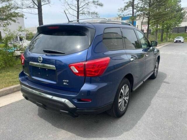 Синий Ниссан Патфайндер, объемом двигателя 3.5 л и пробегом 81 тыс. км за 5100 $, фото 4 на Automoto.ua