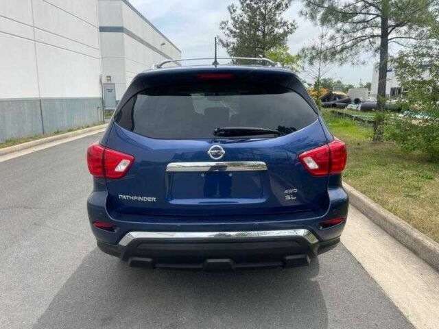 Синий Ниссан Патфайндер, объемом двигателя 3.5 л и пробегом 81 тыс. км за 5100 $, фото 3 на Automoto.ua