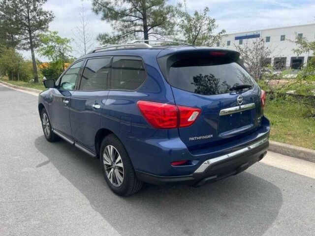 Синий Ниссан Патфайндер, объемом двигателя 3.5 л и пробегом 81 тыс. км за 5100 $, фото 2 на Automoto.ua