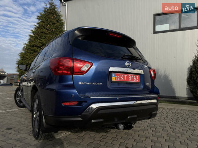 Синий Ниссан Патфайндер, объемом двигателя 3.5 л и пробегом 84 тыс. км за 19800 $, фото 41 на Automoto.ua