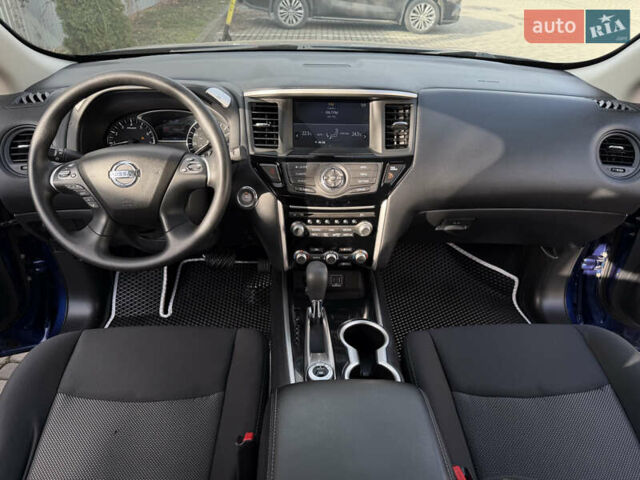 Синий Ниссан Патфайндер, объемом двигателя 3.5 л и пробегом 84 тыс. км за 19800 $, фото 87 на Automoto.ua