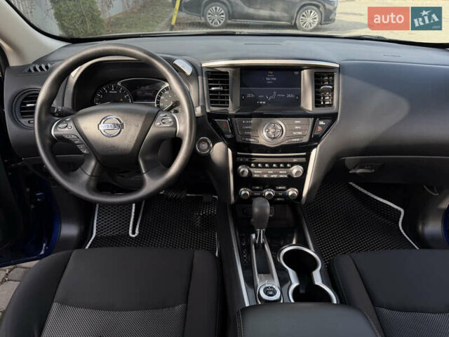 Синий Ниссан Патфайндер, объемом двигателя 3.5 л и пробегом 84 тыс. км за 19800 $, фото 61 на Automoto.ua