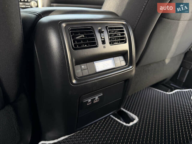 Синий Ниссан Патфайндер, объемом двигателя 3.5 л и пробегом 84 тыс. км за 19800 $, фото 60 на Automoto.ua