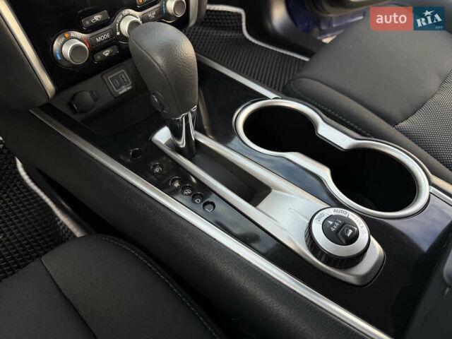 Синий Ниссан Патфайндер, объемом двигателя 3.5 л и пробегом 84 тыс. км за 19800 $, фото 83 на Automoto.ua