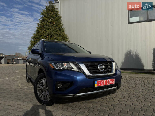 Синий Ниссан Патфайндер, объемом двигателя 3.5 л и пробегом 84 тыс. км за 19800 $, фото 6 на Automoto.ua