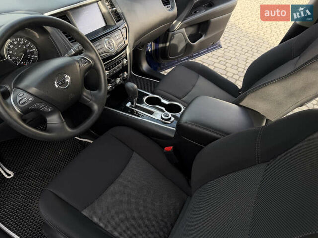 Синий Ниссан Патфайндер, объемом двигателя 3.5 л и пробегом 84 тыс. км за 19800 $, фото 98 на Automoto.ua