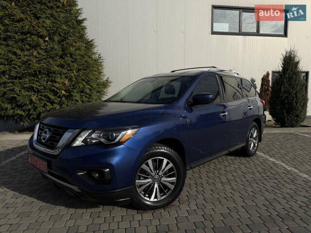 Синий Ниссан Патфайндер, объемом двигателя 3.5 л и пробегом 84 тыс. км за 19800 $, фото 104 на Automoto.ua