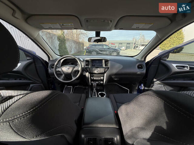 Синий Ниссан Патфайндер, объемом двигателя 3.5 л и пробегом 84 тыс. км за 19800 $, фото 89 на Automoto.ua