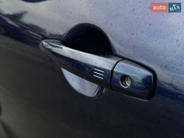 Синий Ниссан Патфайндер, объемом двигателя 3.5 л и пробегом 98 тыс. км за 32900 $, фото 5 на Automoto.ua