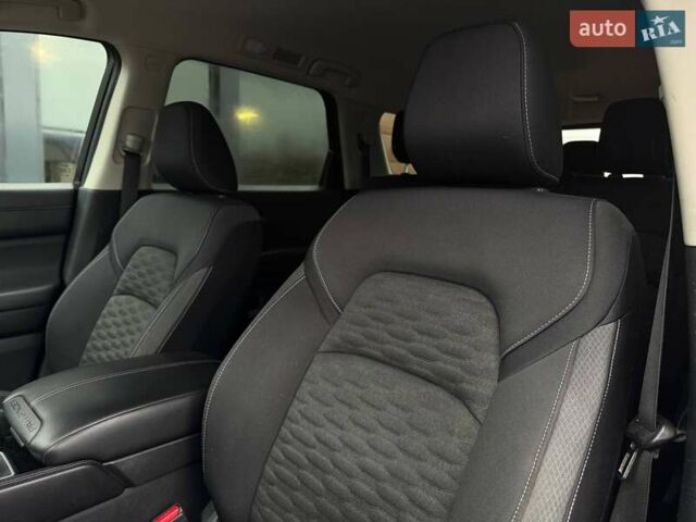 Синий Ниссан Патфайндер, объемом двигателя 3.5 л и пробегом 98 тыс. км за 32900 $, фото 40 на Automoto.ua