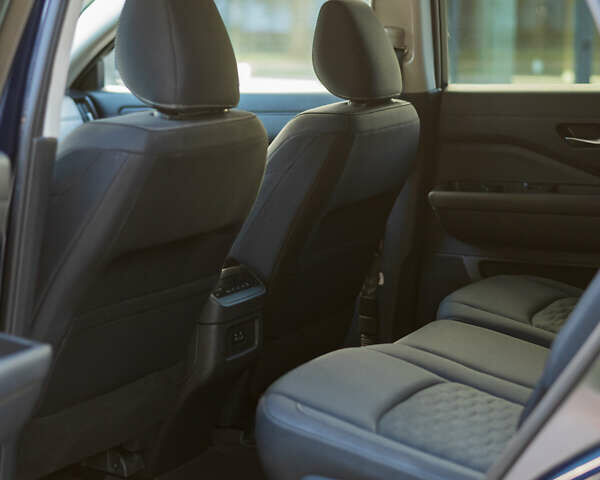 Синий Ниссан Патфайндер, объемом двигателя 3.5 л и пробегом 98 тыс. км за 32900 $, фото 29 на Automoto.ua