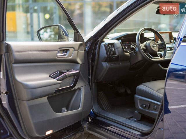 Синий Ниссан Патфайндер, объемом двигателя 3.5 л и пробегом 98 тыс. км за 32900 $, фото 13 на Automoto.ua