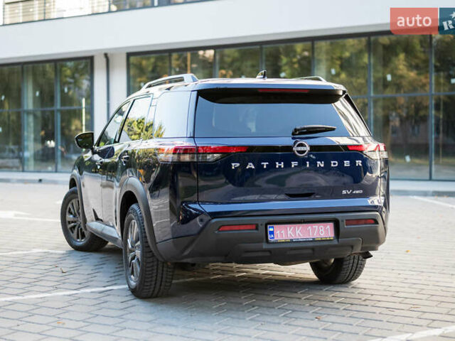 Синий Ниссан Патфайндер, объемом двигателя 3.5 л и пробегом 98 тыс. км за 32900 $, фото 7 на Automoto.ua