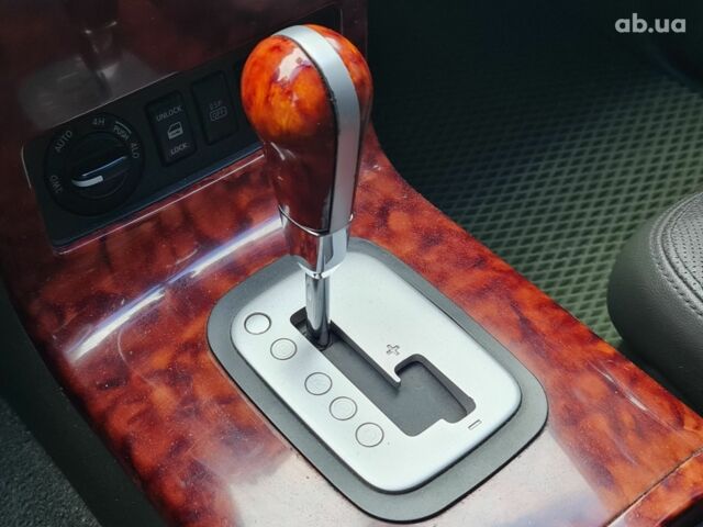 Зеленый Ниссан Патфайндер, объемом двигателя 0 л и пробегом 286 тыс. км за 8900 $, фото 18 на Automoto.ua