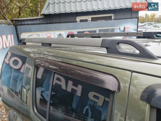 Зелений Ніссан Патфайндер, об'ємом двигуна 2.49 л та пробігом 286 тис. км за 8900 $, фото 24 на Automoto.ua