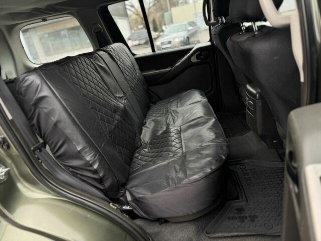 Зелений Ніссан Патфайндер, об'ємом двигуна 2.5 л та пробігом 230 тис. км за 5500 $, фото 15 на Automoto.ua