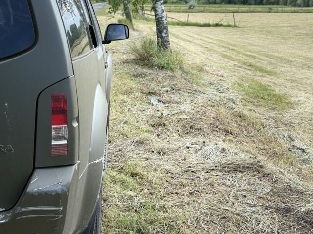 Зелений Ніссан Патфайндер, об'ємом двигуна 0 л та пробігом 2 тис. км за 7200 $, фото 3 на Automoto.ua