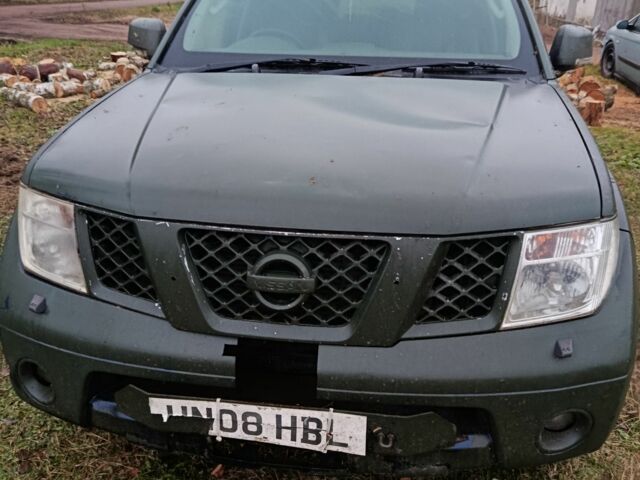 Зеленый Ниссан Патфайндер, объемом двигателя 2 л и пробегом 158 тыс. км за 5200 $, фото 5 на Automoto.ua