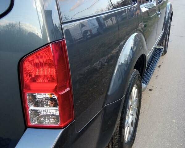 Зеленый Ниссан Патфайндер, объемом двигателя 2.99 л и пробегом 118 тыс. км за 19970 $, фото 10 на Automoto.ua