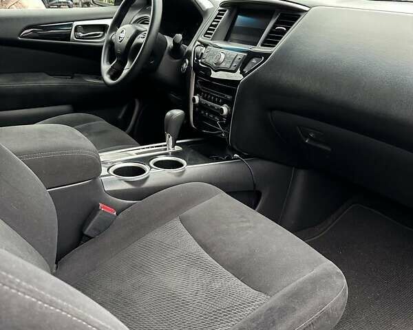 Зеленый Ниссан Патфайндер, объемом двигателя 3.5 л и пробегом 238 тыс. км за 11500 $, фото 9 на Automoto.ua