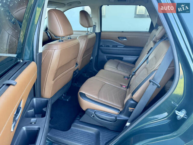 Ніссан Патфайндер 2022 у Рівному на Automoto.ua Зелений Ніссан Патфайндер, об'ємом двигуна 3.5 л та пробігом 48 тис. км за 39000 $, фото 11 на Automoto.ua