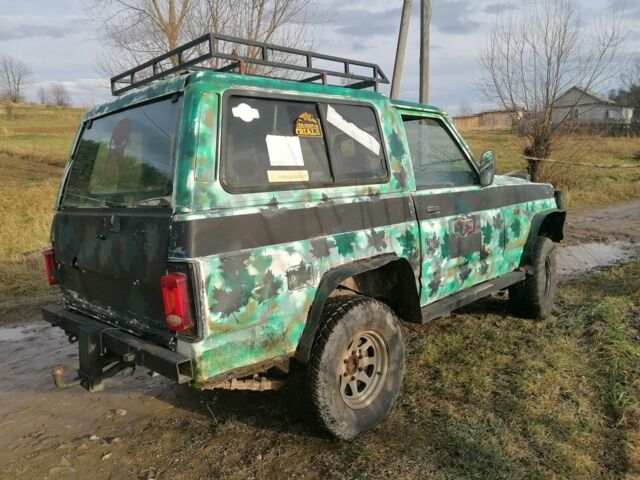 Білий Ніссан Патрол, об'ємом двигуна 0 л та пробігом 233 тис. км за 2999 $, фото 1 на Automoto.ua