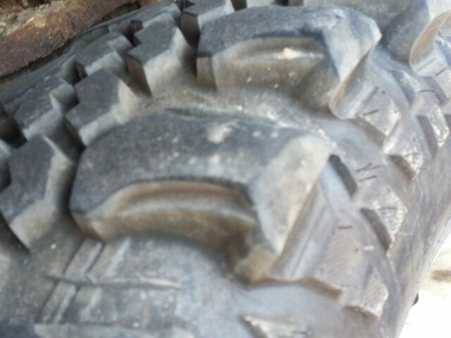 Белый Ниссан Патрол, объемом двигателя 0 л и пробегом 200 тыс. км за 8500 $, фото 6 на Automoto.ua