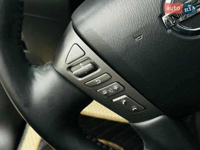 Білий Ніссан Патрол, об'ємом двигуна 5.55 л та пробігом 319 тис. км за 17500 $, фото 32 на Automoto.ua