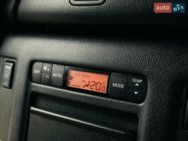 Білий Ніссан Патрол, об'ємом двигуна 5.55 л та пробігом 319 тис. км за 17500 $, фото 20 на Automoto.ua