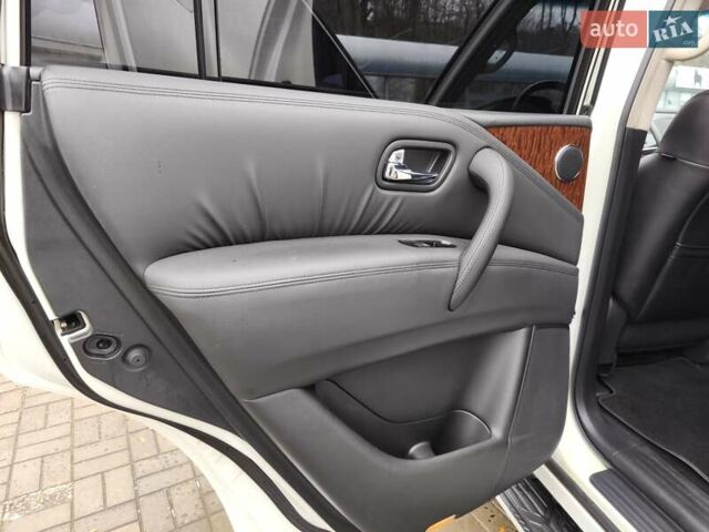 Білий Ніссан Патрол, об'ємом двигуна 5.55 л та пробігом 210 тис. км за 19900 $, фото 14 на Automoto.ua