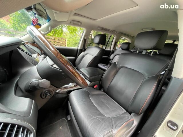 Белый Ниссан Патрол, объемом двигателя 5.5 л и пробегом 127 тыс. км за 21690 $, фото 40 на Automoto.ua