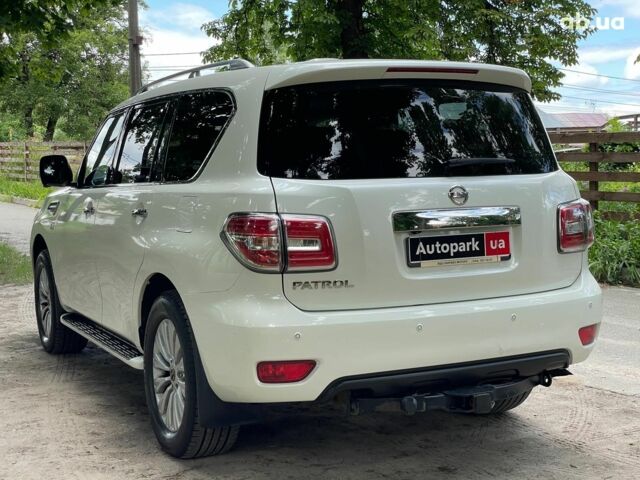 Белый Ниссан Патрол, объемом двигателя 5.5 л и пробегом 127 тыс. км за 21690 $, фото 11 на Automoto.ua