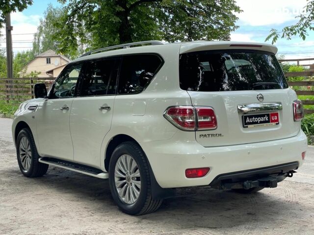 Белый Ниссан Патрол, объемом двигателя 5.5 л и пробегом 127 тыс. км за 21690 $, фото 12 на Automoto.ua
