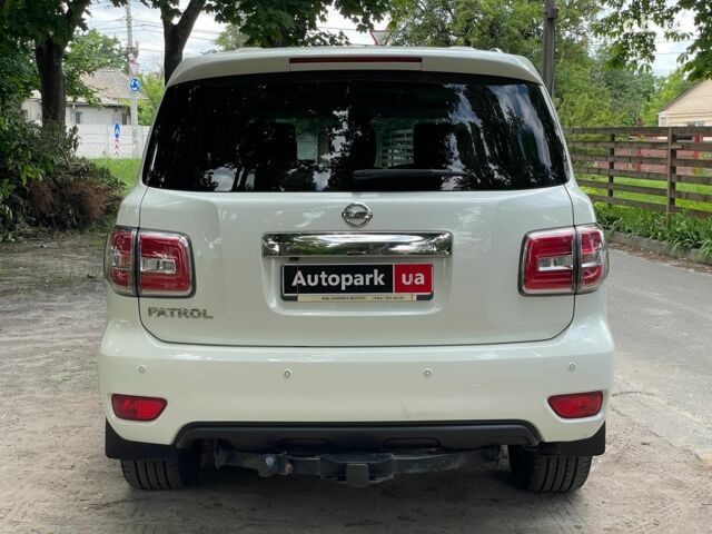 Белый Ниссан Патрол, объемом двигателя 5.5 л и пробегом 127 тыс. км за 21690 $, фото 10 на Automoto.ua