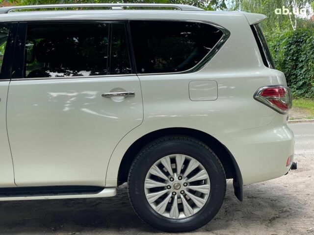 Белый Ниссан Патрол, объемом двигателя 5.5 л и пробегом 127 тыс. км за 21690 $, фото 13 на Automoto.ua