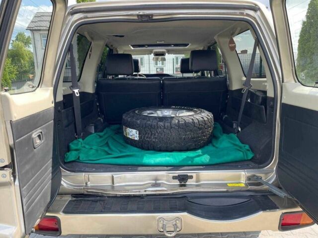Бежевий Ніссан Патрол, об'ємом двигуна 3 л та пробігом 125 тис. км за 20999 $, фото 10 на Automoto.ua