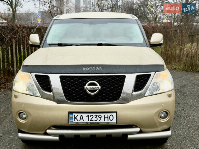 Бежевый Ниссан Патрол, объемом двигателя 5.6 л и пробегом 266 тыс. км за 16000 $, фото 14 на Automoto.ua