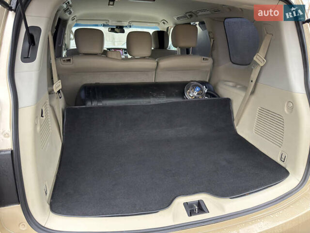 Бежевый Ниссан Патрол, объемом двигателя 5.6 л и пробегом 266 тыс. км за 16000 $, фото 50 на Automoto.ua