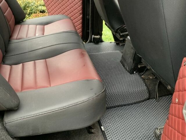 Черный Ниссан Патрол, объемом двигателя 2.8 л и пробегом 400 тыс. км за 8000 $, фото 5 на Automoto.ua