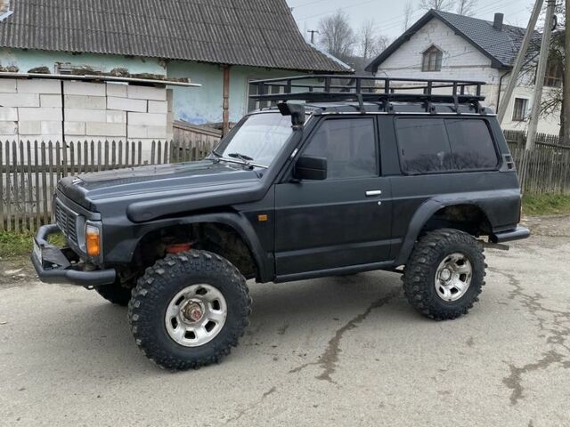 Чорний Ніссан Патрол, об'ємом двигуна 0 л та пробігом 281 тис. км за 4750 $, фото 2 на Automoto.ua