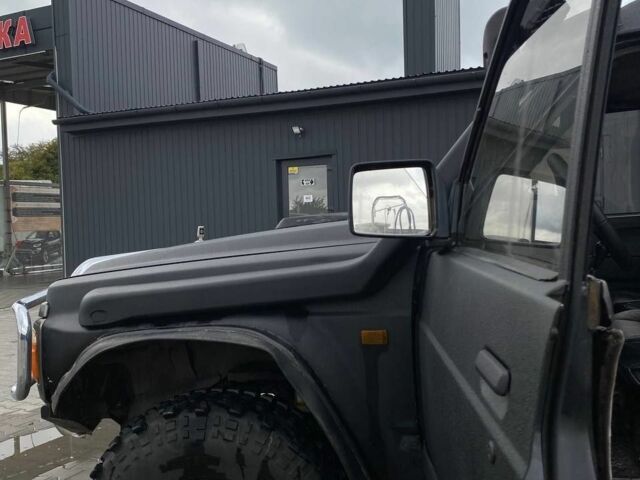 Чорний Ніссан Патрол, об'ємом двигуна 0 л та пробігом 250 тис. км за 7500 $, фото 7 на Automoto.ua