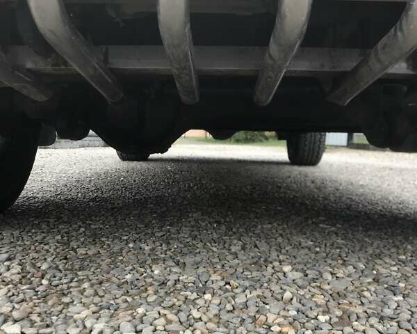 Чорний Ніссан Патрол, об'ємом двигуна 2.8 л та пробігом 306 тис. км за 12000 $, фото 13 на Automoto.ua