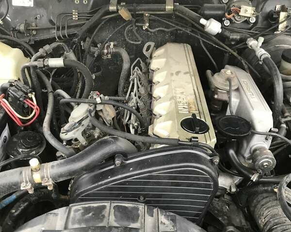 Чорний Ніссан Патрол, об'ємом двигуна 2.8 л та пробігом 306 тис. км за 12000 $, фото 19 на Automoto.ua