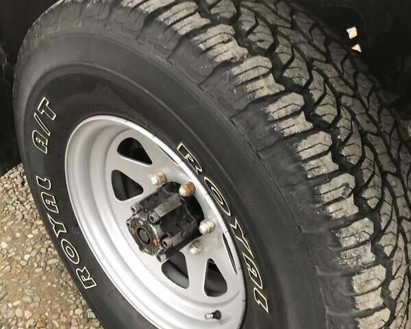 Чорний Ніссан Патрол, об'ємом двигуна 2.8 л та пробігом 306 тис. км за 12000 $, фото 15 на Automoto.ua