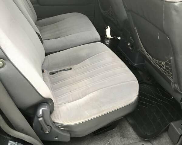 Чорний Ніссан Патрол, об'ємом двигуна 2.8 л та пробігом 306 тис. км за 12000 $, фото 7 на Automoto.ua