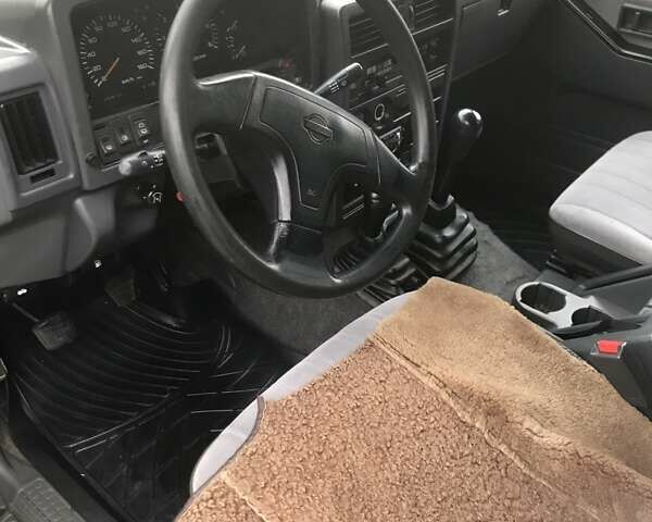 Чорний Ніссан Патрол, об'ємом двигуна 2.8 л та пробігом 306 тис. км за 12000 $, фото 11 на Automoto.ua