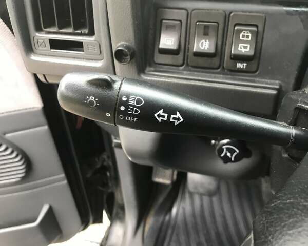 Чорний Ніссан Патрол, об'ємом двигуна 2.8 л та пробігом 306 тис. км за 12000 $, фото 22 на Automoto.ua