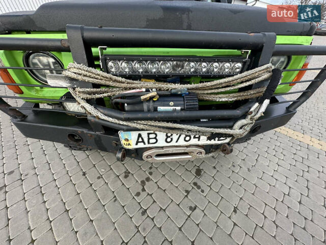 Черный Ниссан Патрол, объемом двигателя 2.8 л и пробегом 300 тыс. км за 12000 $, фото 9 на Automoto.ua