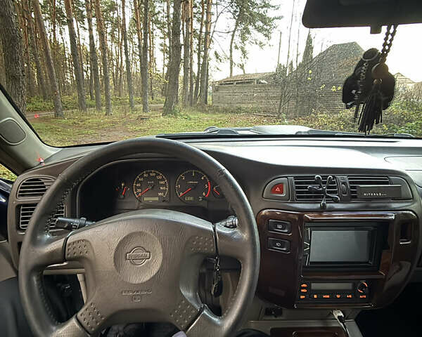 Черный Ниссан Патрол, объемом двигателя 3 л и пробегом 251 тыс. км за 9000 $, фото 18 на Automoto.ua