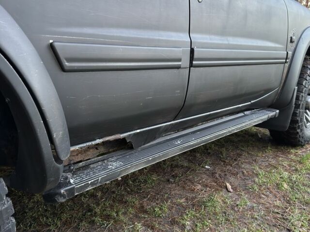 Черный Ниссан Патрол, объемом двигателя 3 л и пробегом 251 тыс. км за 9000 $, фото 8 на Automoto.ua